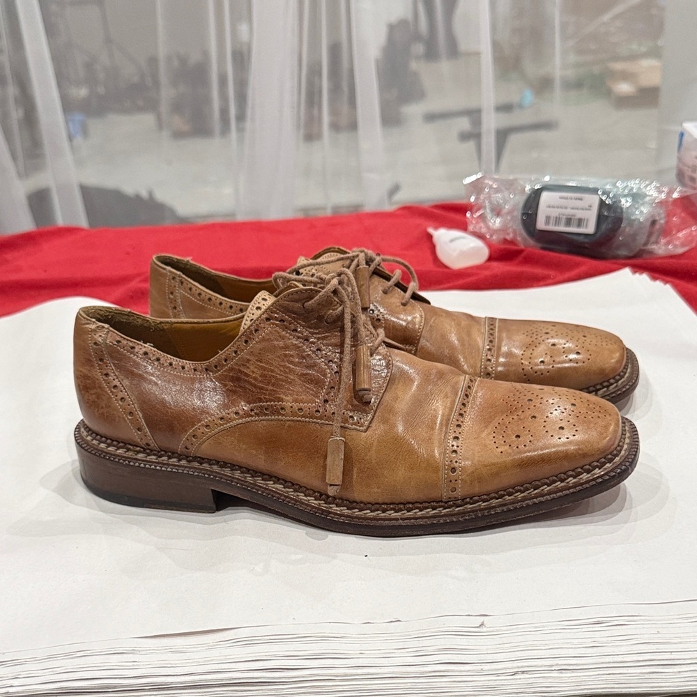 Mezlan Tan Leather Oxfords